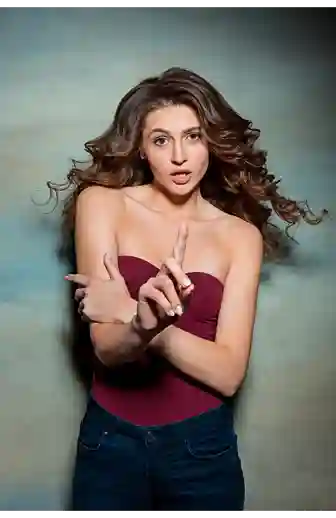 🌹✔️ Luxurious Escort Services in Pune - Premium Call Girls 💙